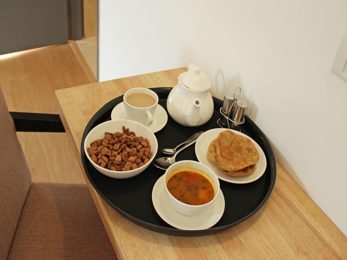 Oyo 1194 Hotel Gulmohr ปูเน่ ภายนอก รูปภาพ