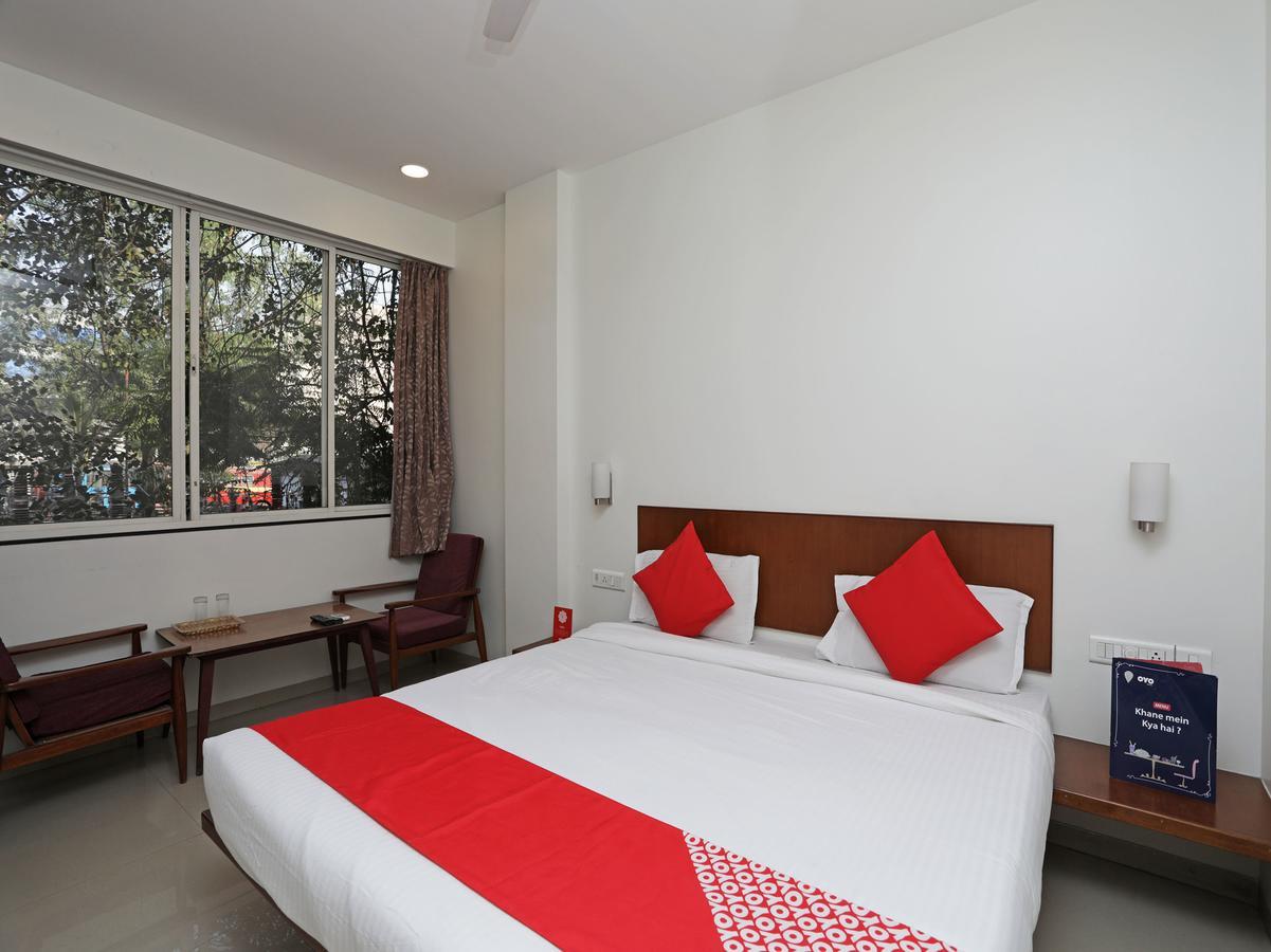 Oyo 1194 Hotel Gulmohr ปูเน่ ภายนอก รูปภาพ